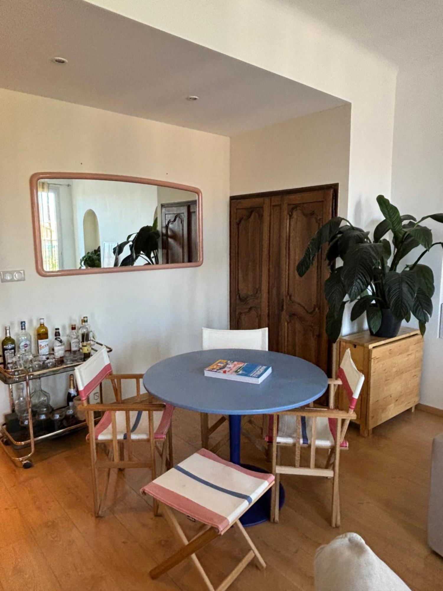 Room In Apartment In Palais Longchamp, 마르세유 외부 사진